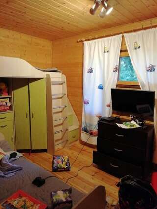 Дома для отпуска Дом для отдыха в Финляндии, рядом с границей Rautalahti Дом с 4 спальнями-16